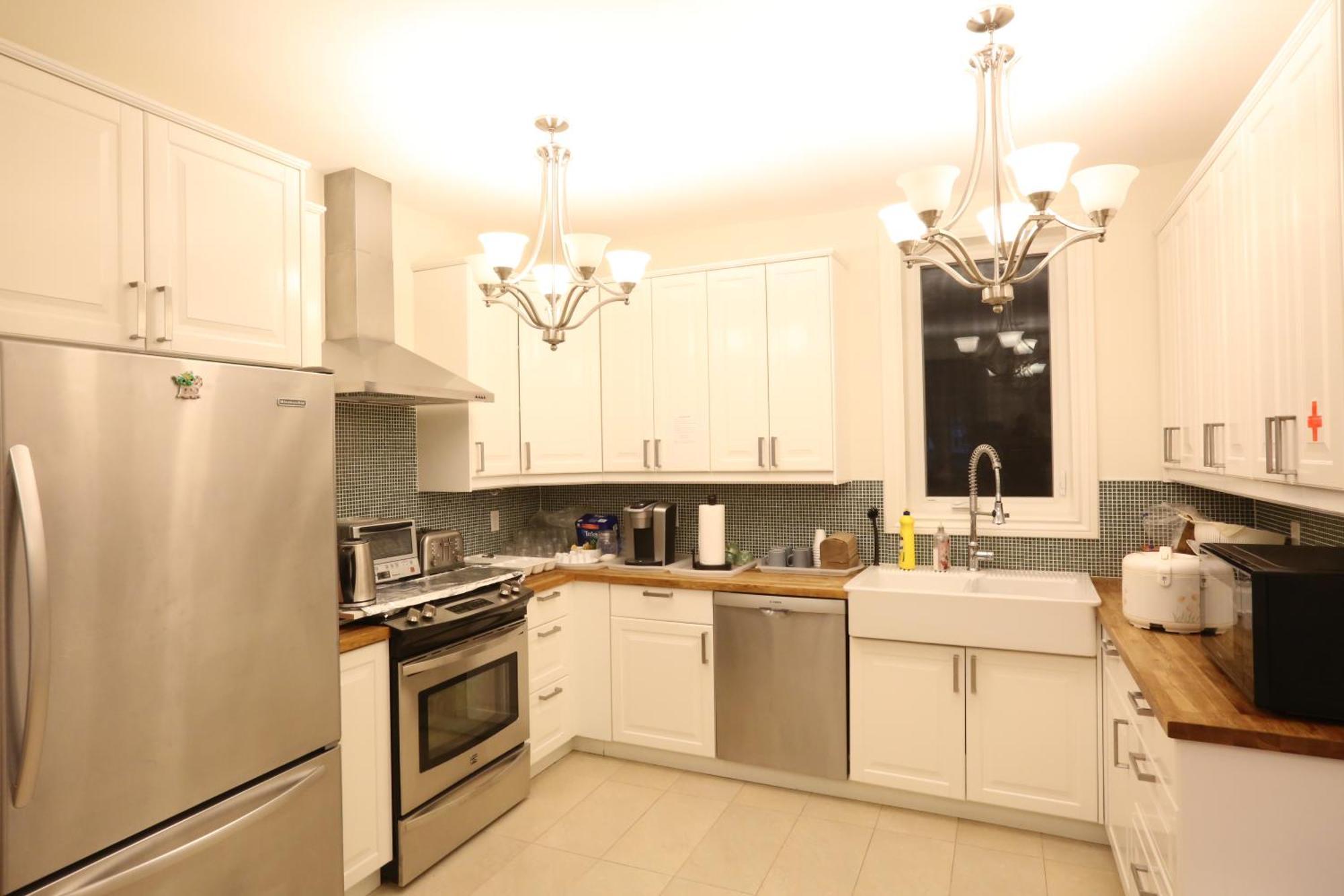 Bed and Breakfast Xiao Wang Торонто Экстерьер фото